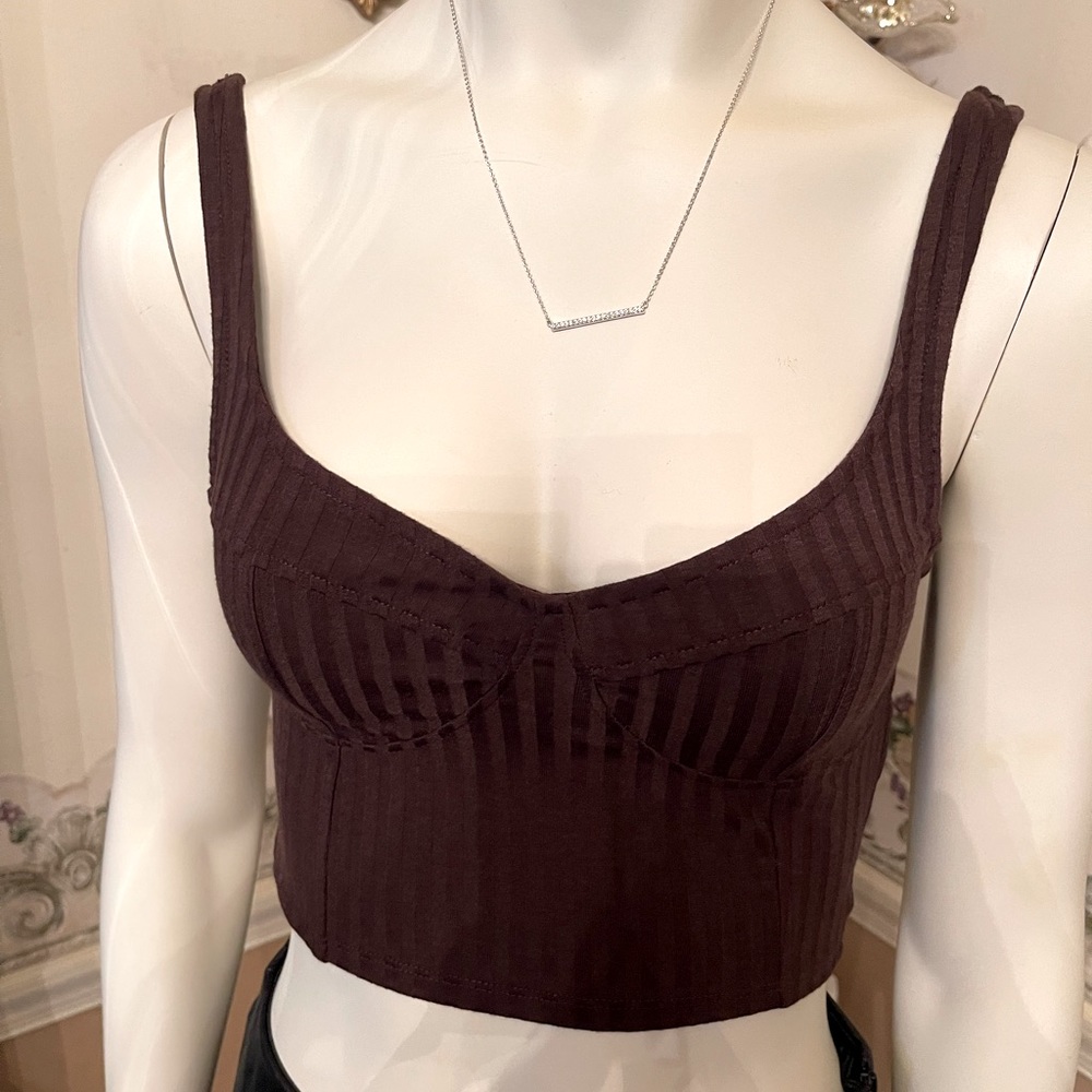 Ribbed Seamless Crop Top